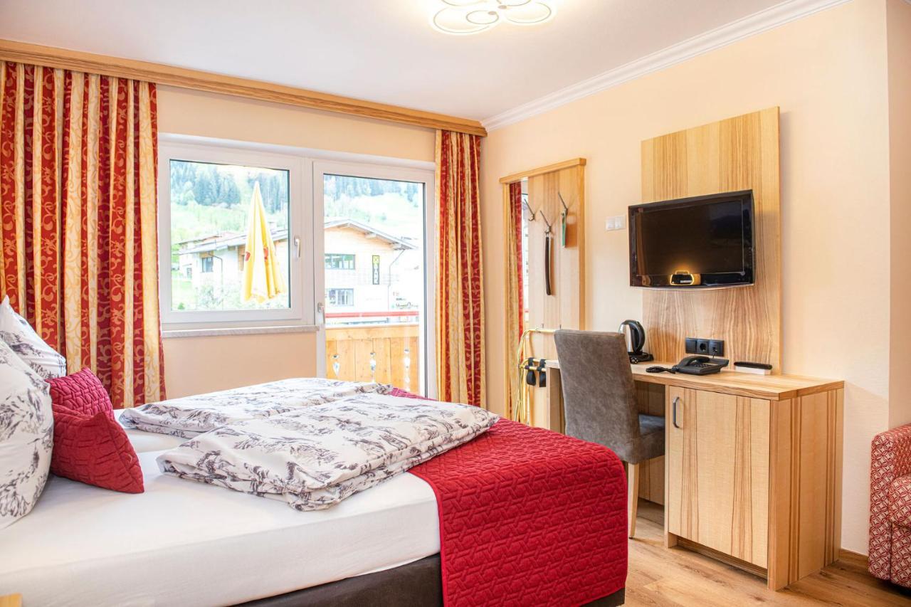 Hotel Schneeberger Niederau Εξωτερικό φωτογραφία