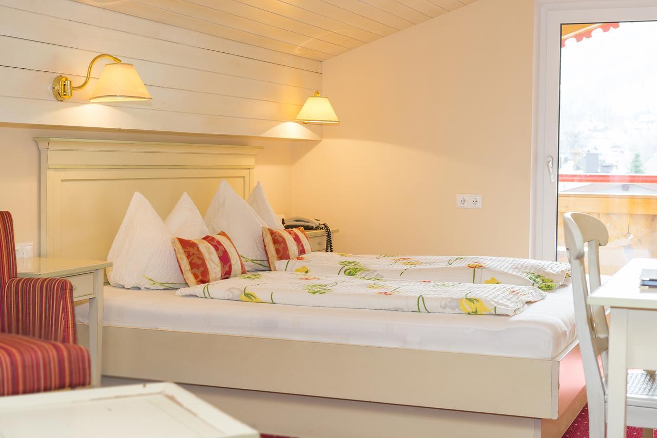 Hotel Schneeberger Niederau Εξωτερικό φωτογραφία